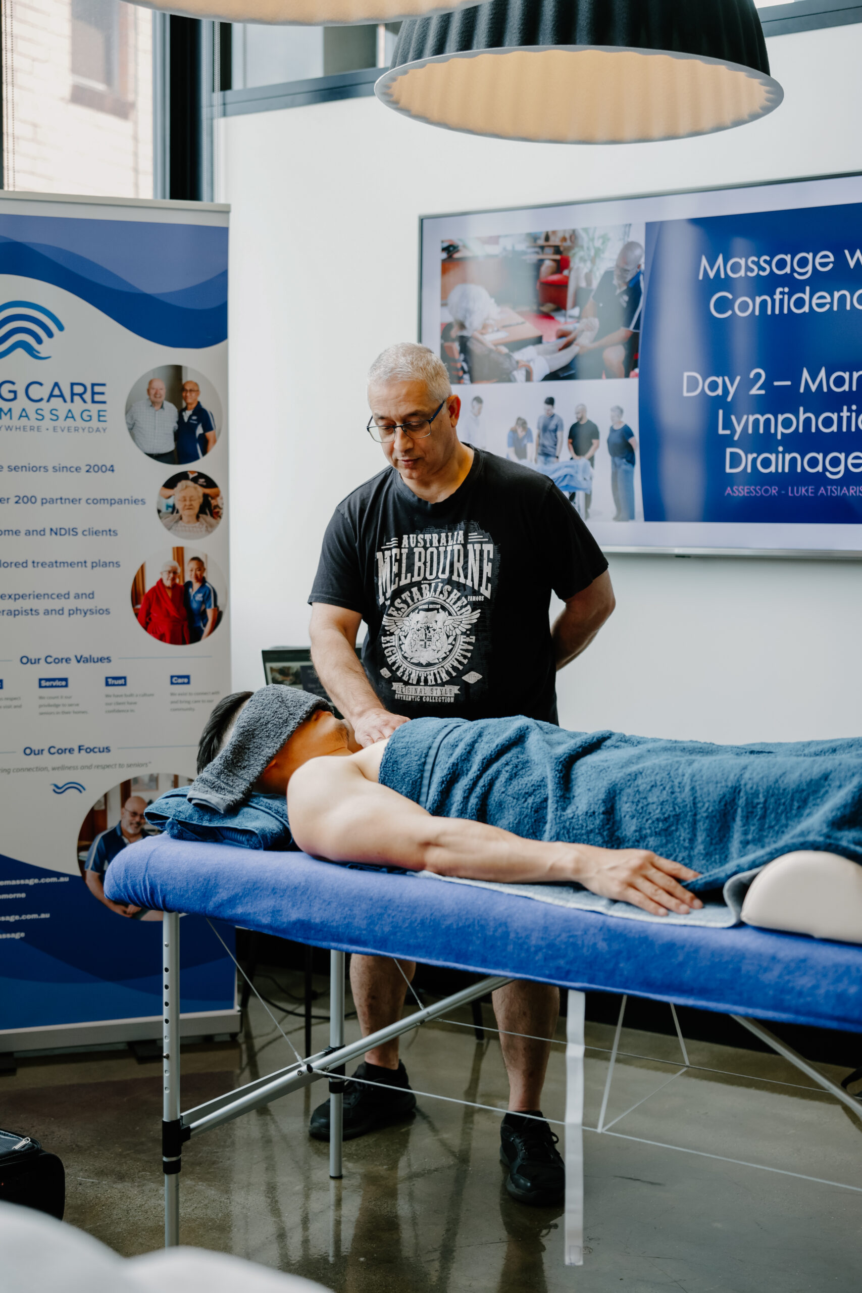 Massage with Confidence Course for Therapists